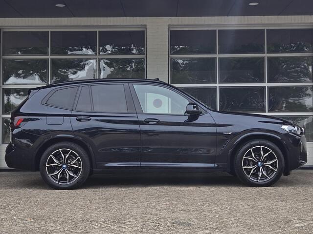 BMW X3 xDrive30e M SPORT | PANORAMADAK | 360 CAMERA | TREKHAAK | LASER KOPLAMPEN | LEDER |