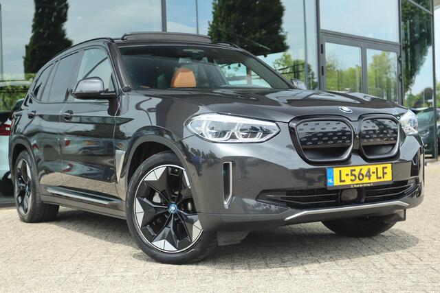 BMW X3 iX3 HIGH EXECUTIVE 80KWH SHADOW LINE | HUD | PANO | TREKHAAK | LEDER | FULL LED | 360 CAMERA | MEMORY | CARPLAY