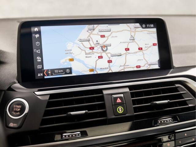 BMW X3 xDrive20i M Sport 184Pk Automaat (PANORAMADAK, M PAKKET, GROOT NAVI, MEMORY SEATS, 360 CAMERA, DISPLAY KEY, STUUR/STOELVERWARMING, GETINT GLAS, ELEK ACHTERKLEP, NIEUWSTAAT)