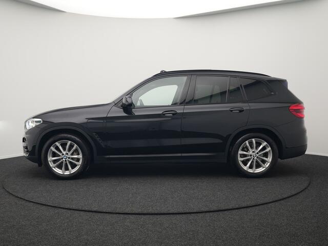 BMW X3 xDrive30e High Executive Plug In Hybrid 293pk Dealer O.H. PHEV | Panodak | Lederen Sportstoelen Memory | Adaptive Cruise | Adaptief Onderstel | Harman Kardon | Virtual | Navigatie | Apple Carplay | Head Up | Sfeerverlichting |