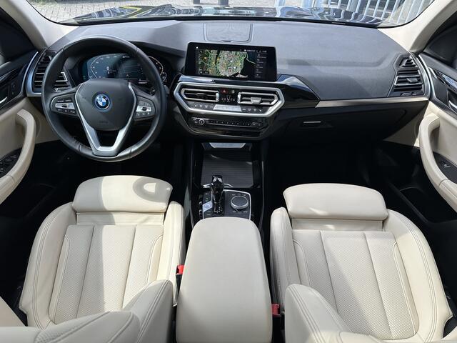 BMW X3 xDrive30e High Executive Pano-Dak | Trekhaak | HiFi | 19 inch