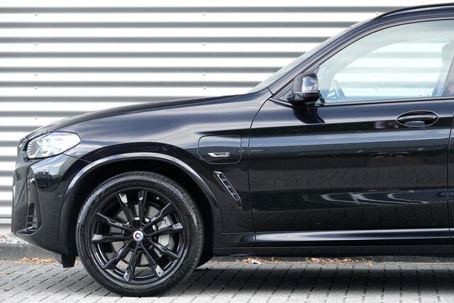 BMW X3 xDrive30e Business Edition Plus M Sport | Pano | Trekhaak | Laser | Camera |
