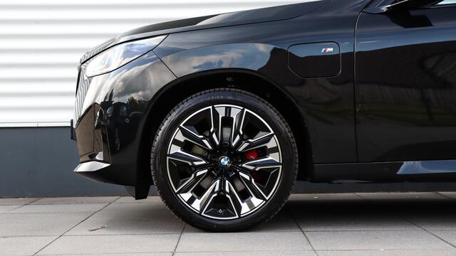 BMW X3 30e xDrive M-Sport Pro | Stoelventilatie | Harman/Kardon | Panoramadak | Trekhaak