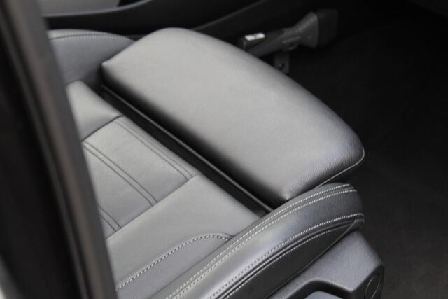 BMW X3 xDrive20i 184Pk High Executive M-sport Edition | NL-auto | Dealer onderhouden