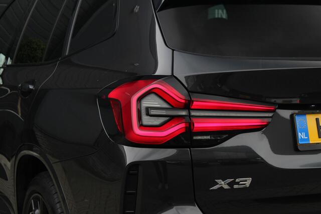 BMW X3 xDrive30e M Sport | Pano | Trekhaak | Laser | High Executive