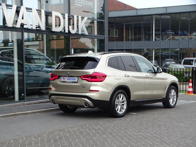 BMW X3 xDrive30e High.Exe. Individual Leder 360 camera Sportstoelen Head-up Harman/Kardon Ada.Led Driv.Ass. 18" LM Velgen