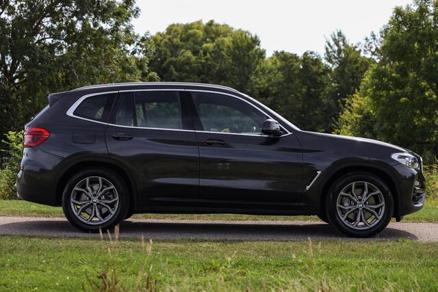 BMW X3 xDrive30i 251 PK Executive ? LED ? Harman Kardon ? Head-Up