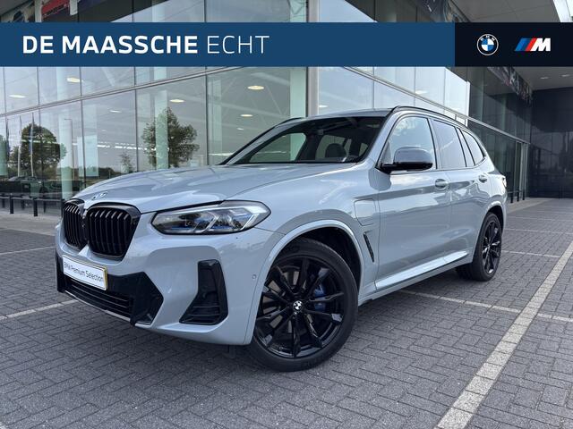 BMW X3 xDrive30e High Executive M Sport Automaat / Panoramadak / Trekhaak / Laserlight / Sportstoelen / Parking Assistant Plus / Comfort Access / Stuurverwarming