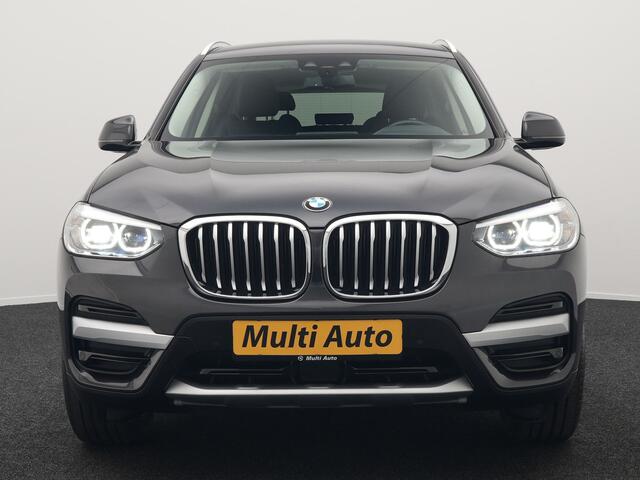 BMW X3 xDrive30e xLine Plug In Hybrid 293pk Dealer O.H PHEV | Trekhaak Af Fabriek | Head Up | Adaptive Cruise | Camera | Lederen Sportstoelen Verwarmd | Apple Carplay | Navigatie | Sfeerverlichting | Virtual | DAB |