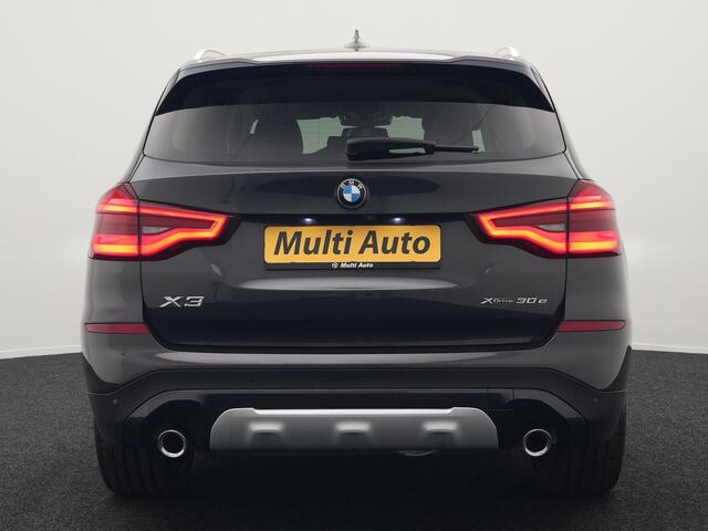 BMW X3 xDrive30e xLine Plug In Hybrid 293pk Dealer O.H PHEV | Trekhaak Af Fabriek | Head Up | Adaptive Cruise | Camera | Lederen Sportstoelen Verwarmd | Apple Carplay | Navigatie | Sfeerverlichting | Virtual | DAB |