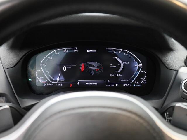 BMW X3 xDrive30e M Sport | PANO | CAMERA | STOELVERWARMING