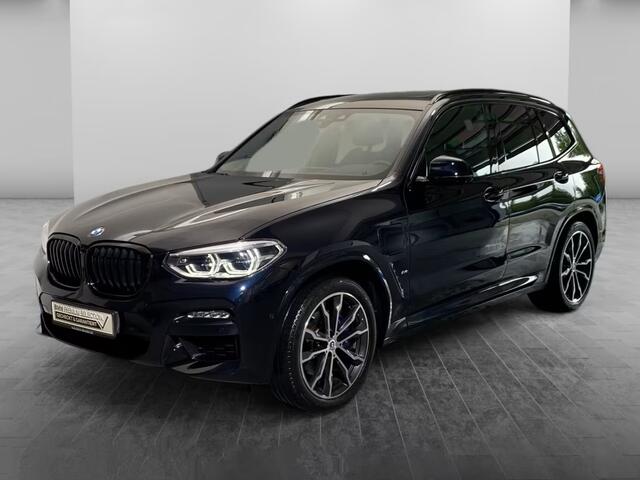 BMW X3 xDrive30e M-SPORT ** ADAPT LED, NAVI+, PANORAMA, TREKH, 20-inch LMV, CARBON SCHWARZ ** 1e EIG ** ** INFORMEER OOK NAAR ONZE AANTREKKELIJKE FINANCIAL-LEASE TARIEVEN **