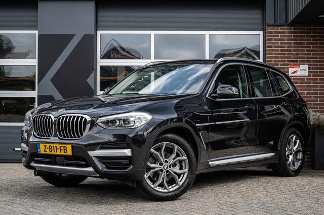 BMW X3 xDrive20i High Executive | Panorama | Head-Up | Hifi | Camera | Cruise | Keyless | Elek. trekhaak | 19' inch |