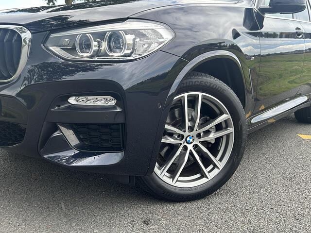 BMW X3 xDrive20i High Executive | M-Sport | 1ste eigenaar | Volledig dealer onderhouden | Ele.verstelbare stoelen + Memory | Camera | Sportstoelen | Panoramadak | HUD | Apple CarPlay/Android Auto |