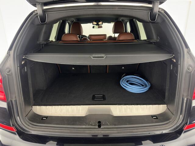 BMW X3 xDrive30e eDrive Edition M-Sportpack (INCL-BTW) *LUXURY-LEATHER | FULL-LED | DIGI-COCKPIT | HIFI-SOUND | CARPLAY | DAB+ | HEATED-SPORTSEATS | AMBIENT-LIGHT | TOWBAR | PRIVACY-GLASS | CARPLAY | SHIFT-PADDLES | 21''ALU*