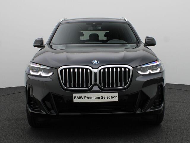 BMW X3 xDrive30e High Executive | M Sportpakket | DAB | HiFi | 20''