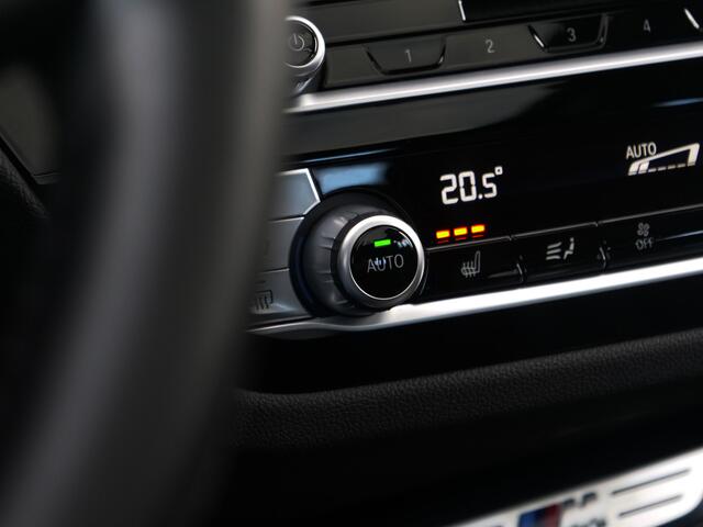 BMW X3 M40i xDrive High Executive | panorama | keyless go&entry | trekhaak | zeer nette staat.