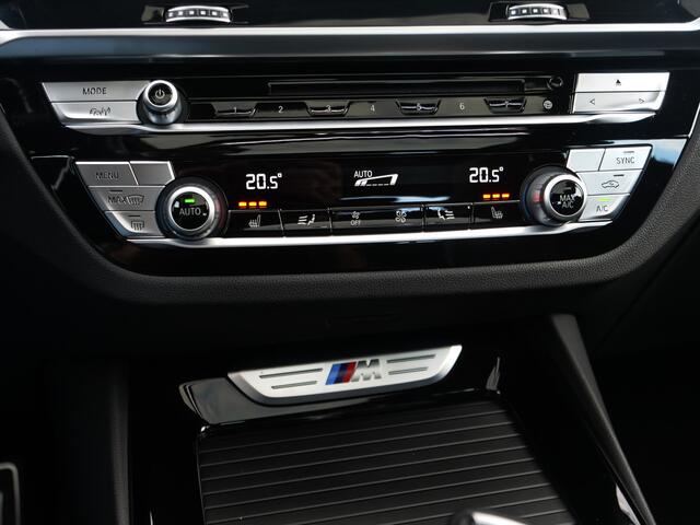 BMW X3 M40i xDrive High Executive | panorama | keyless go&entry | trekhaak | zeer nette staat.