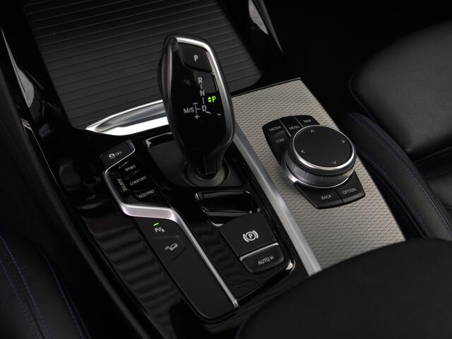 BMW X3 M40i xDrive High Executive | panorama | keyless go&entry | trekhaak | zeer nette staat.