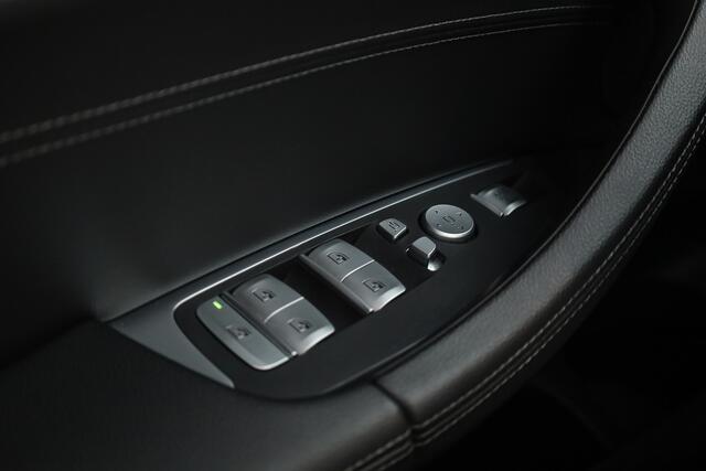 BMW X3 xDrive30i M Sport | Pano | HUD | Adapt. Cruise | Leder | Camera | Trekhaak | 20'' | Keyless