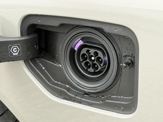 BMW X3 30e xDrive M-Sport | Panorama | Harman/Kardon | Co-Pilot | Trekhaak | 19" | 360 Cam | Comfort Acces