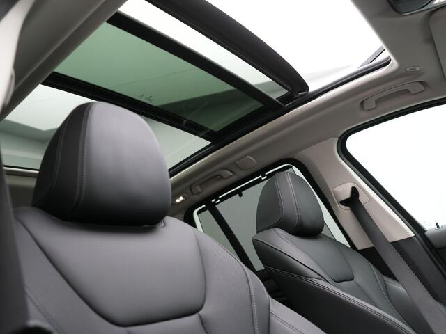 BMW X3 xDrive30e LCI FACELIFT MODEL Plug In Hybrid 293pk Dealer O.H PHEV | Trekhaak af Fabriek | Panodak | Laser LED | 360 Camera | Head Up | Lederen Sportstoelen Memory | Keyless | Apple Carplay |