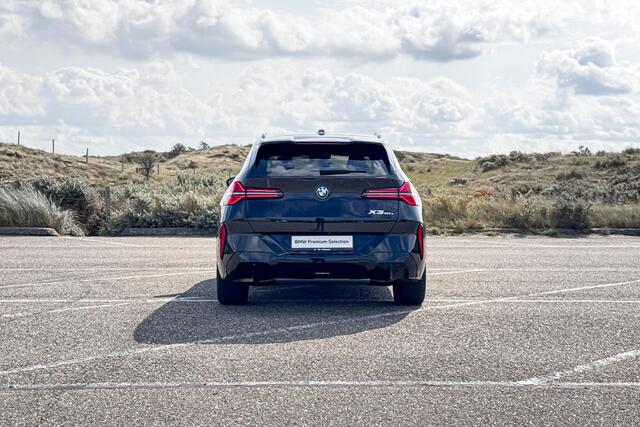 BMW X3 30e xDrive | M Sport | Glazen Panoramadak | Head-up Display | Harman Kardon |