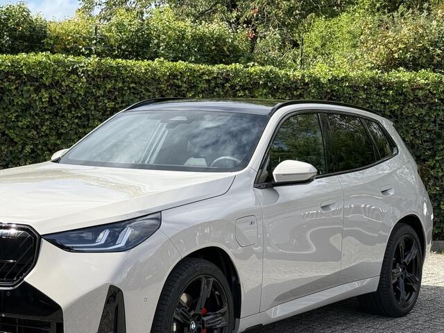 BMW X3 30e xDrive | M-Sport Pro | 21" | Driving Assistant Plus | Harman/Kardon | Getint Glas | Trekhaak