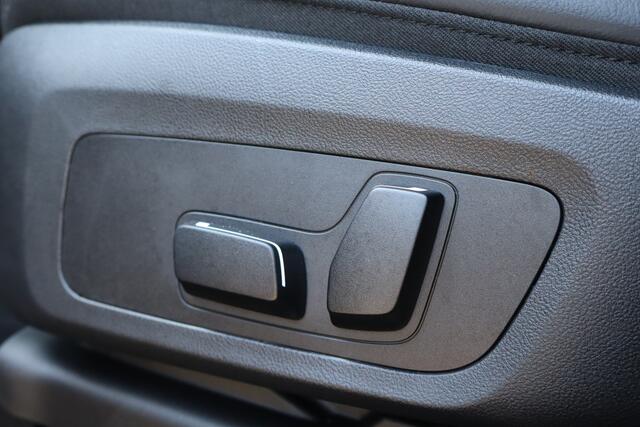 BMW X3 iX3 Executive 80 kWh NL-Auto!! Pano-Dak I Leder I Elek.Stoelen