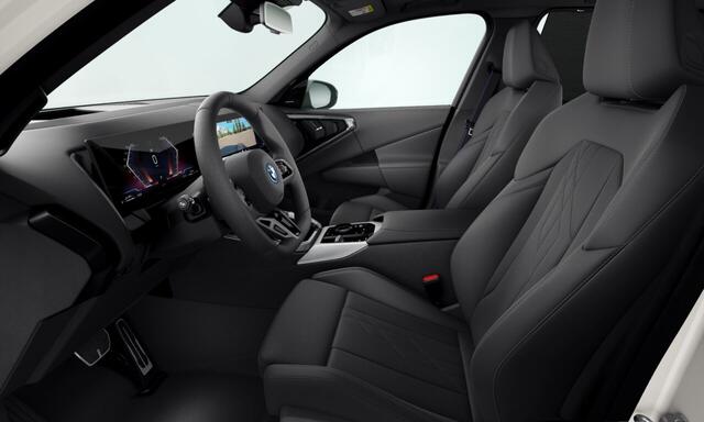 BMW X3 30e xDrive | 21 Inch | M-Sportpakket Pro | Professional Pack | Comfort Pack | Premium Pack | Panoramadak | Trekhaak