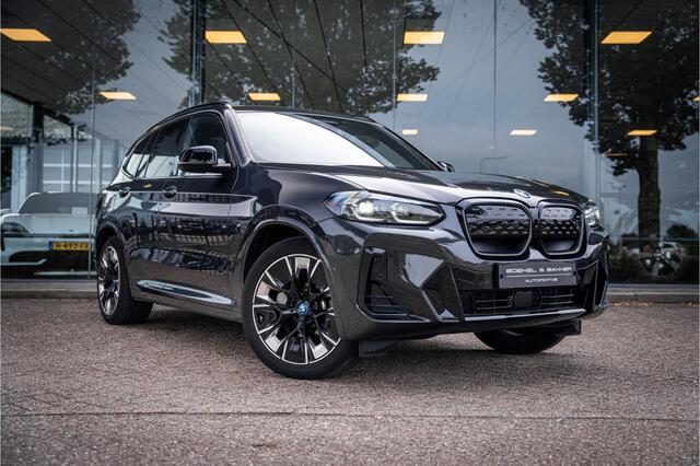 BMW X3 iX3 High Executive 80 kWh ** Panodak ** Trekhaak ** 20inch **
