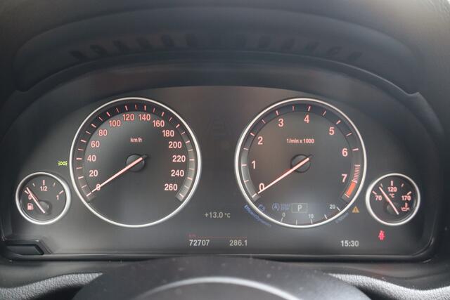 BMW X3 xDrive20i Centennial High Executive - NL- Auto!! Stoelverw I Climate I Parkeersensoren V+A