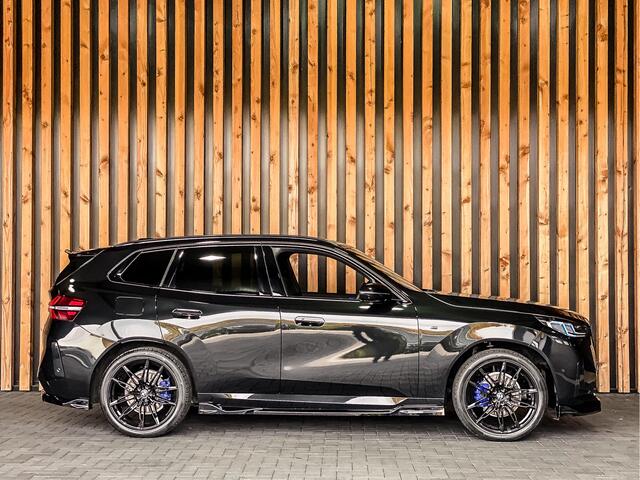 BMW X3 30e xDrive 299PK M-Sport | PANO | KEYLESS | SFEERVERLICHTING | RIJASSISTENT PLUS | HARMAN / KARDON |