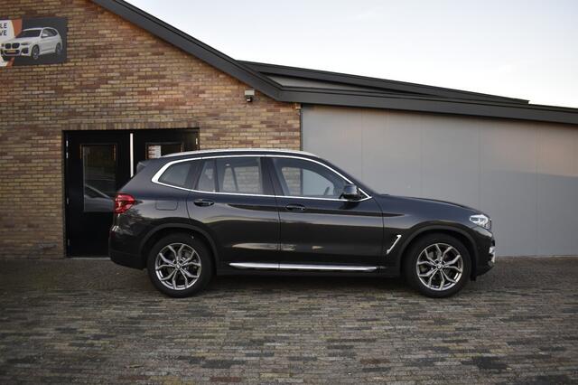BMW X3 SDRIVE20I High Ex. X Line, Xenon, Pano, Leder, HUD