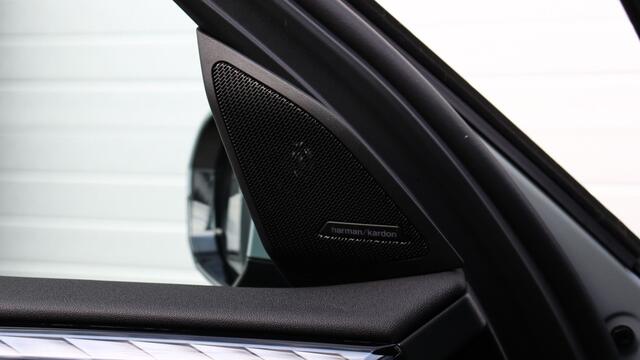 BMW X3 30e xDrive M-Sport Pro | Harman/Kardon | Panoramadak | Head-up | Trekhaak