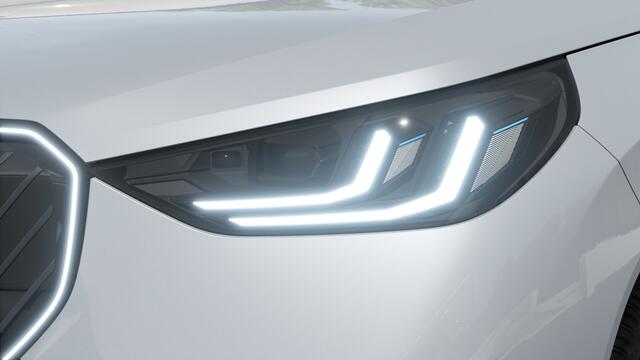 BMW X3 30e xDrive M Sport Automaat / Panoramadak / Trekhaak / Sportstoelen / M Sportonderstel / Stoelventilatie / Comfort Access / Parking Assistant Plus / Harman Kardon