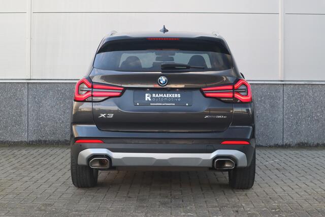BMW X3 xDrive30e Pano Dak / Leder / 360 camera / HiFi /