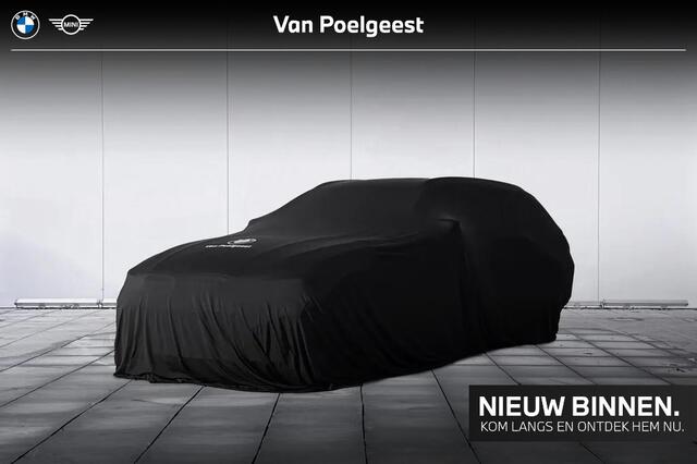 BMW X3 xDrive30i High Executive M-Sport / Panorama Dak / Getint Glas achter / M-Sport Pro / Adaptief Onderstel / Comfort Acces / Stoelverwarming Voor en Achter / Driving Assistant Plus / Head-up Display / Led Koplampen / Hifi / Afneembare Trekhaak