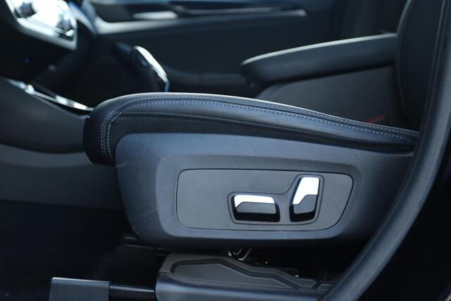 BMW X3 iX3 EXECUTIVE 80 KWH SOH 98% | PANO | TREKHAAK | LED | CAMERA | MEMORY | CARPLAY | VIRTUAL COCKPIT