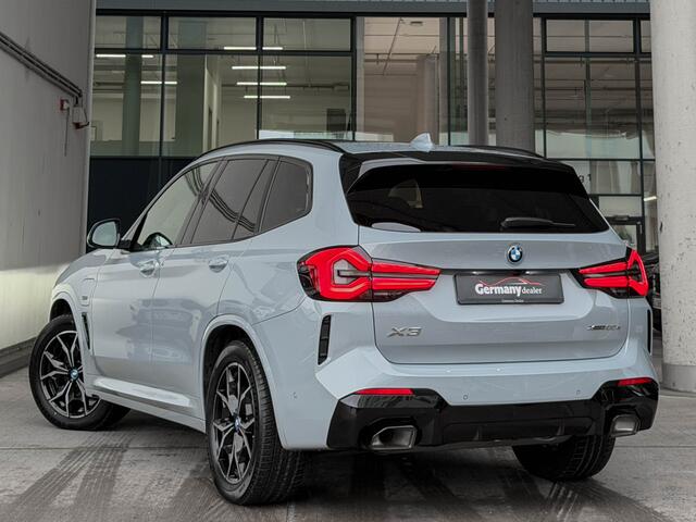 BMW X3 xDrive30e 292PK M-Sport Brooklyn Pano Tr-Haak Laser Elektr. Zetels
