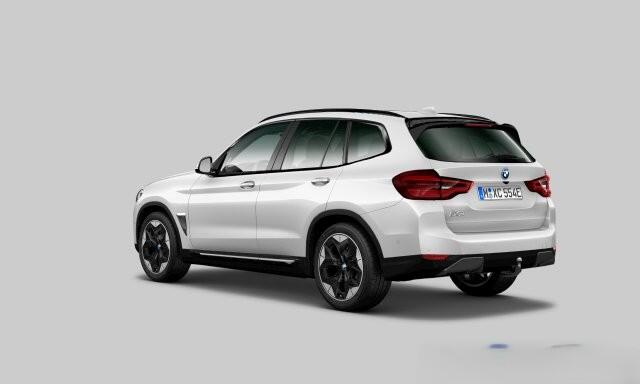 BMW X3 iX3 High Executive 80 kWh | Panoramadak | Keyless | Stoelverwarming | Harman Kardon | Memory Seat | Head-Up Display | 360 Camera | Adaptief Onderstel | Trekhaak | Adaptive LED | Elektrische Stoelen | Apple Carplay | N