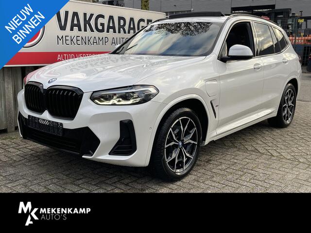 BMW X3 xDrive30e High Executive M Sport 19"/Leder/Panoramadak/Harman Kardon/Dodehoek/Sport Steering/Stoelverwarming/Sfeerverlichting/Camera/Apple Carplay & Android Auto