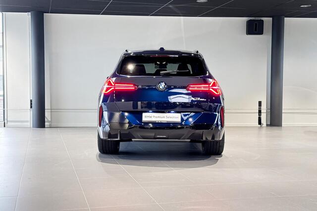 BMW X3 30e xDrive | M Sport | Glazen Panoramadak | Harman Kardon | Stoelventilatie | Trekhaak |