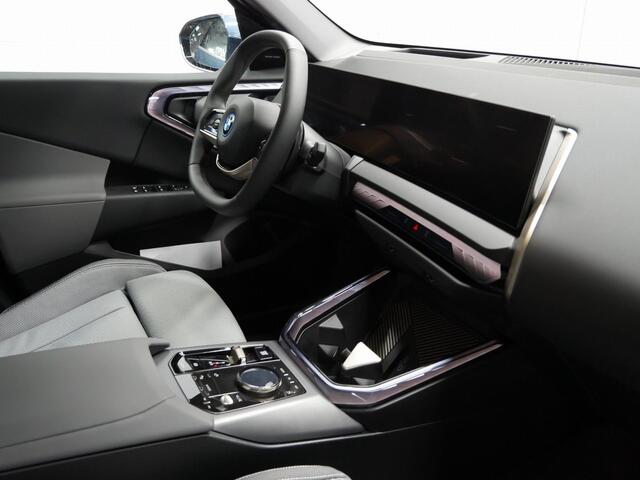 BMW X3 30e xDrive | Harman/kardon | Elek. sportstoelen | 360 cam | Stuur + stoelverw. | Co pilot