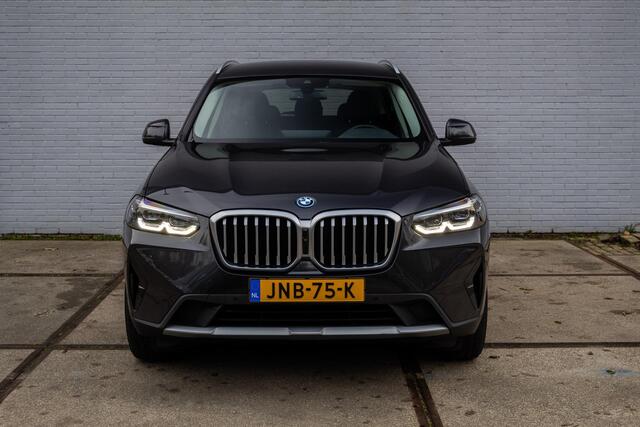 BMW X3 xDrive30e 360Camera|Sportstoelen| Elek klep|Digitale tellerklok