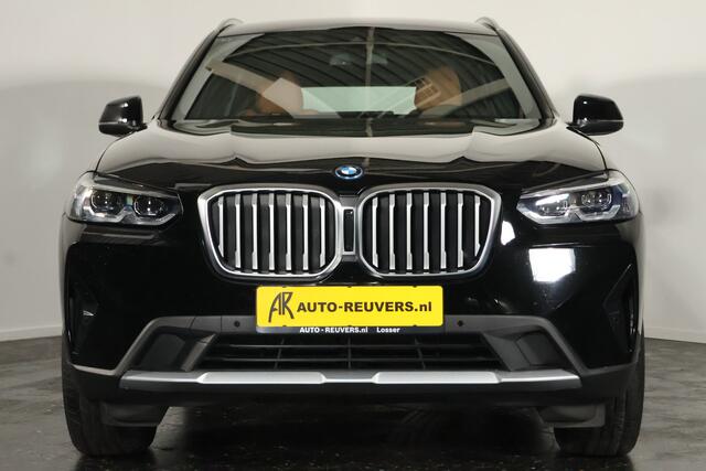 BMW X3 xDrive30e / LED / Leder / Navi / CarPlay / Cam