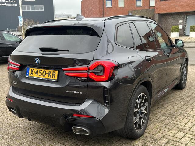 BMW X3 xDrive30e M-Sport Business Edition Plus Navigatie Panoramadak Elektrische Sportstoelen Leder Stoelverwarming Led Dab Getint Glas NL Auto 1e Eigenaar Plug In Hybride BTW