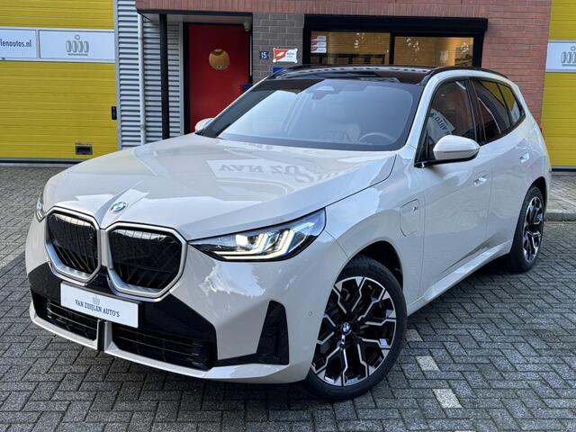 BMW X3 30e xDrive M-Sport Panorama Trekhaak Harman Memory 20"