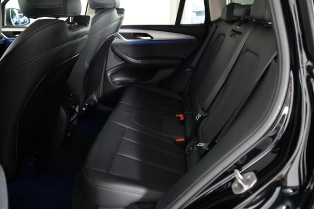 BMW X3 xDrive30e xLine / Leder / memory stoel / Trekhaak / HUD / Camera