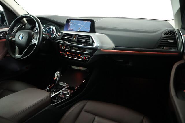 BMW X3 xDrive30e Luxury Line / Navi / DAB / Carplay / LED